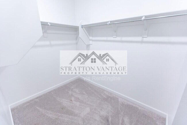 Building Photo - 13413 W Tether Trail