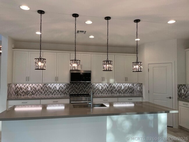 Building Photo - 4415 Arcturus Ln