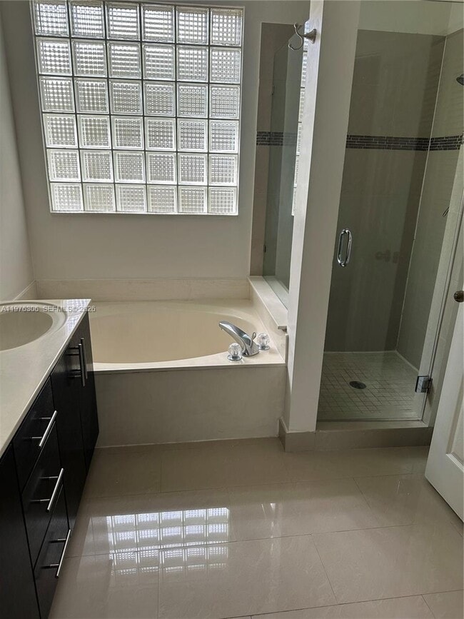 Building Photo - 644 Sand Creek Cir