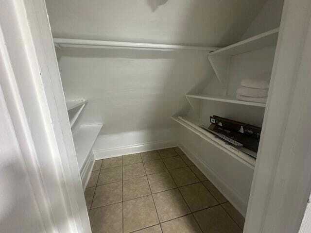 Building Photo - 4613 21st Ave