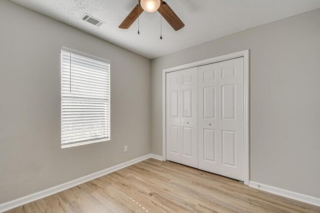 Building Photo - 3390 Monte Carlo Dr