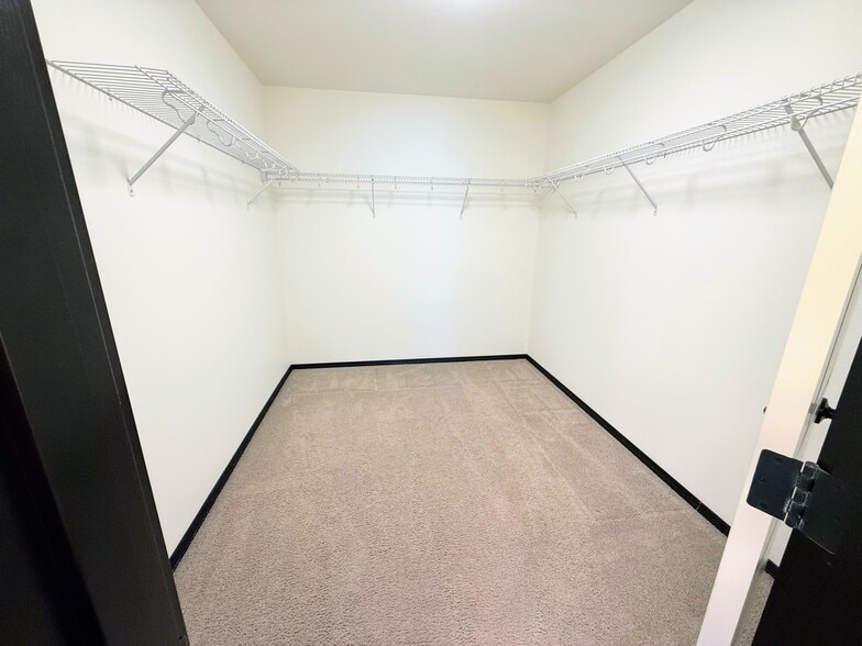 Building Photo - 3415 189th Pl SE