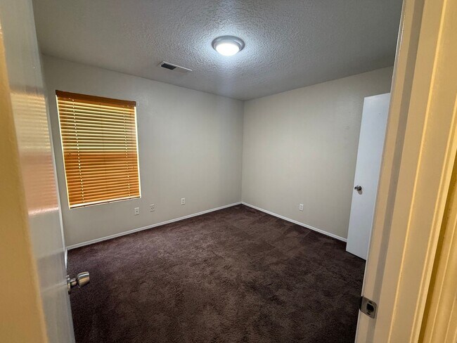 Building Photo - 10615 Monte Bello Ct NW