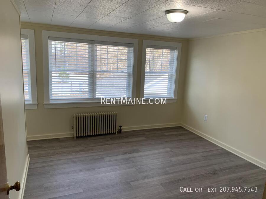 Building Photo - 54 Western Ave