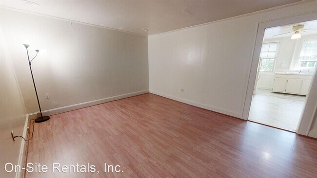 Building Photo - 2 br, 1 bath House - 5463 Trade St