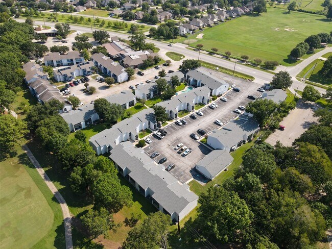 Primary Photo - 13151 Walden Rd