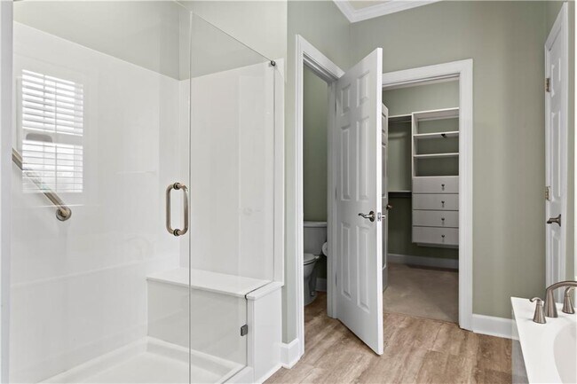 Building Photo - 408 Wellwood Way