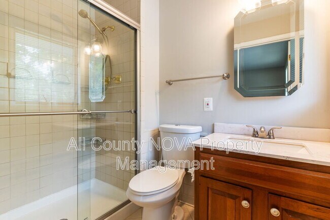 Building Photo - 4126 Lenox Dr