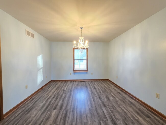 Building Photo - 29325 W Line Rd