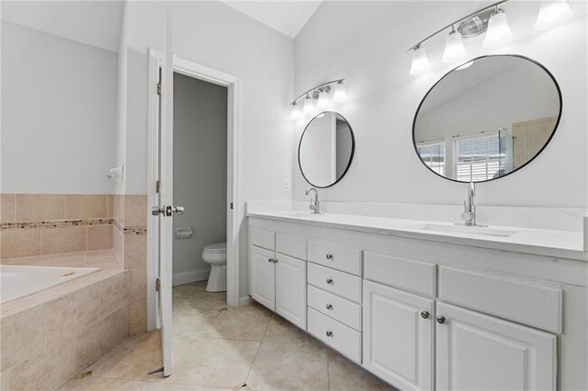 Building Photo - 620 Brook Landing Ct