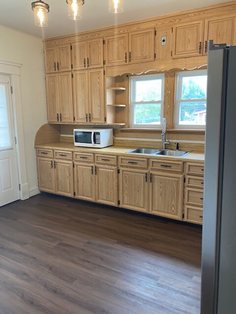 Building Photo - 47 W Jersey St