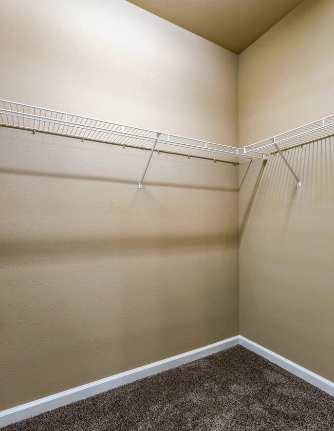 Building Photo - Great Harlan Ranch Home! Don't miss out! It won't last long!