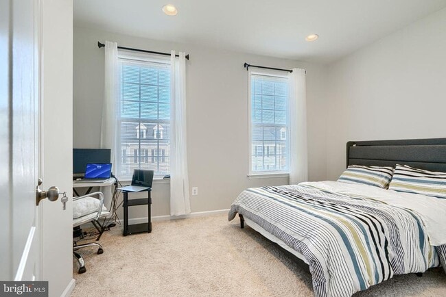 Building Photo - 2718 Lanham Hill Cir