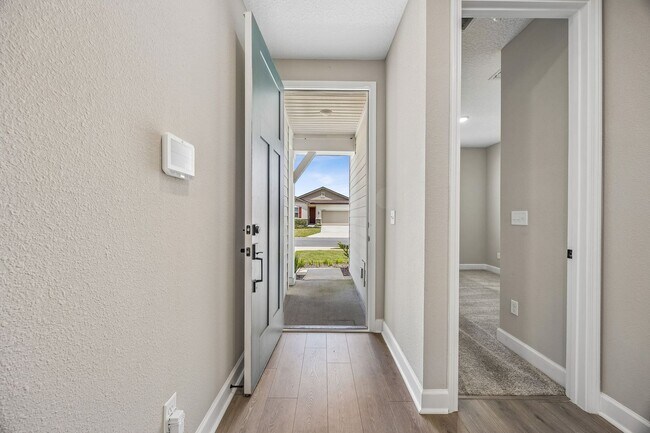 Building Photo - 75565 Blackbird Dr