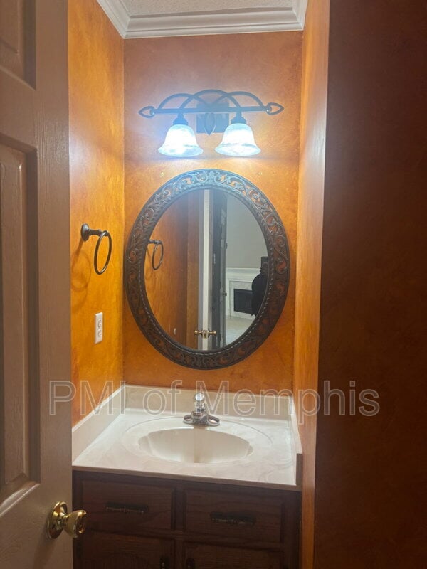 Building Photo - 3067 Woodland Fern Cove