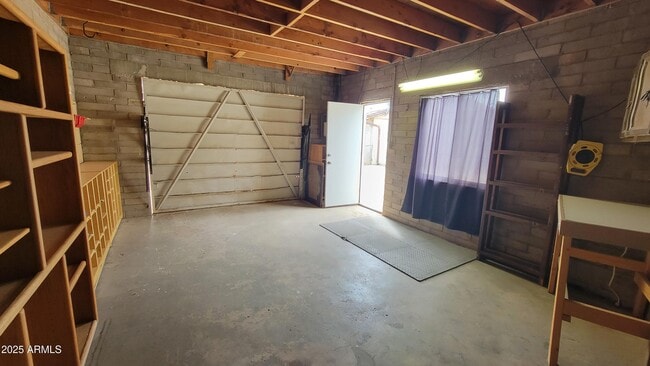 Building Photo - 601 Cll Del Sud