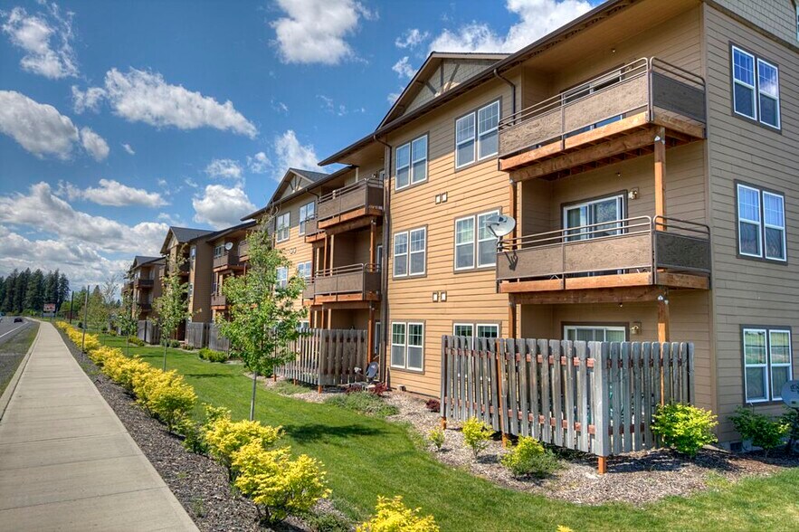 Lakeside Apartments 425 E Highway 902 Medical Lake WA 99022