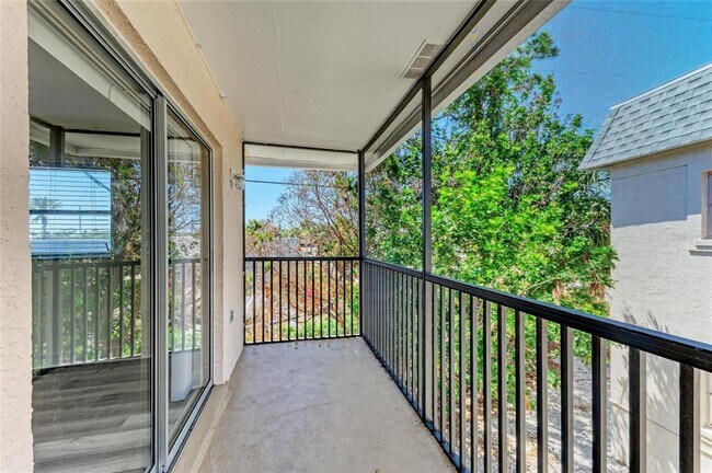 Building Photo - 616 Guild Dr