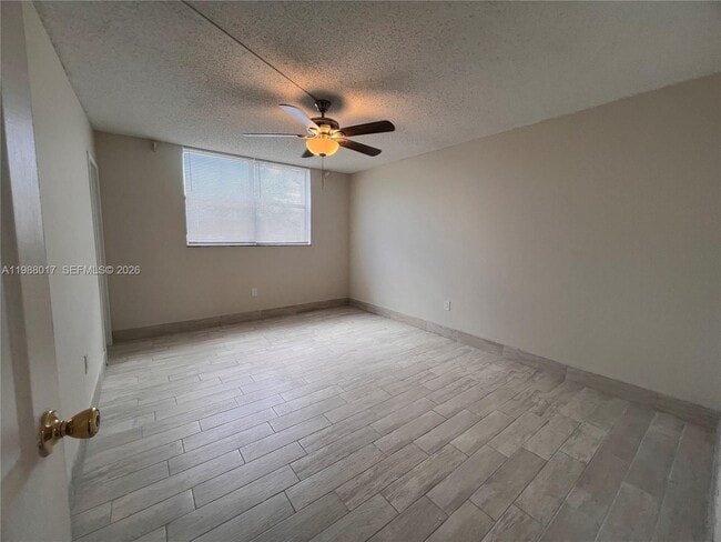 Building Photo - 1800 SW 81st Ave