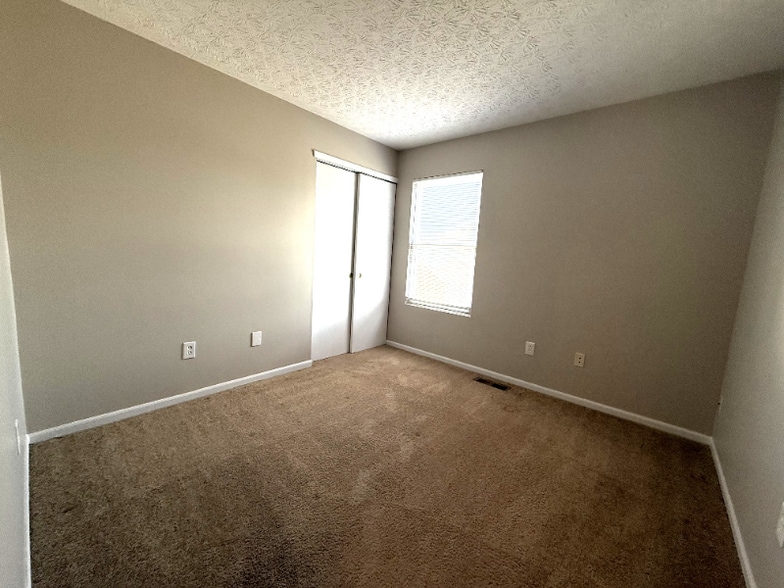 Building Photo - 7031 Osprey Ridge Dr