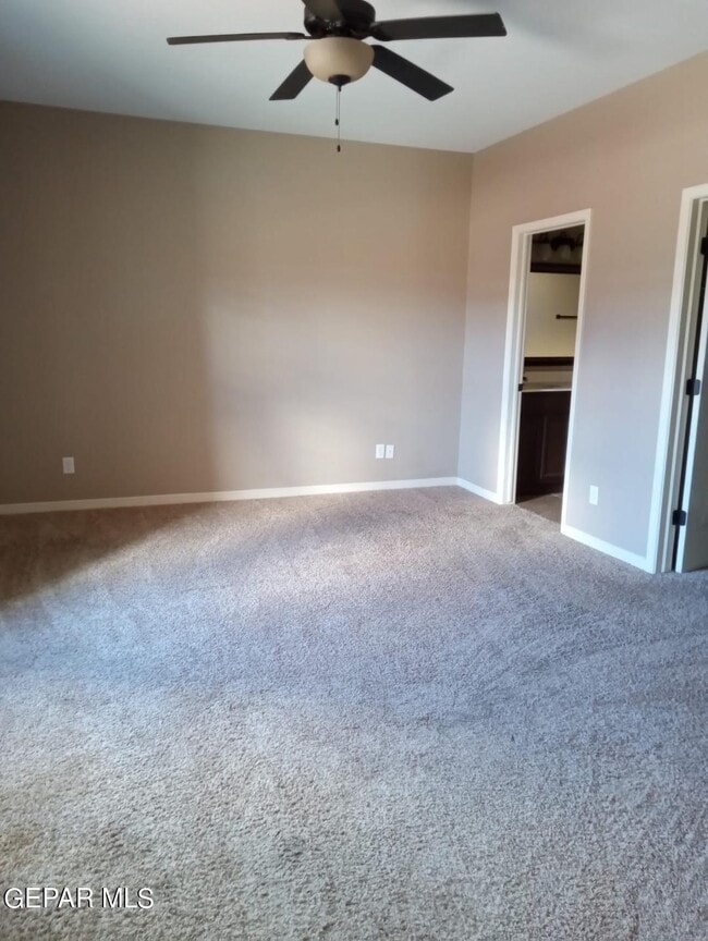 Building Photo - 3904 Hueco Valley Dr