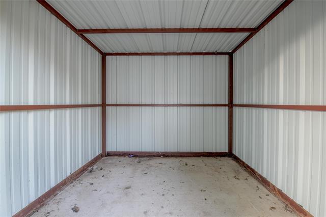 Building Photo - 1717 Meadow Oak Dr