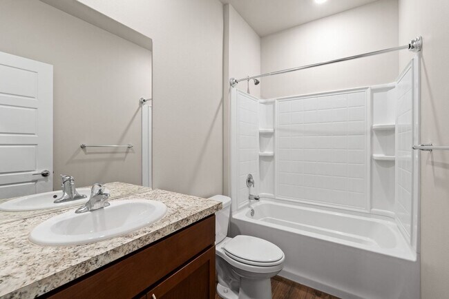 Building Photo - Newer 4 Bed 2 Bath DR Horton Home in Indian Trail