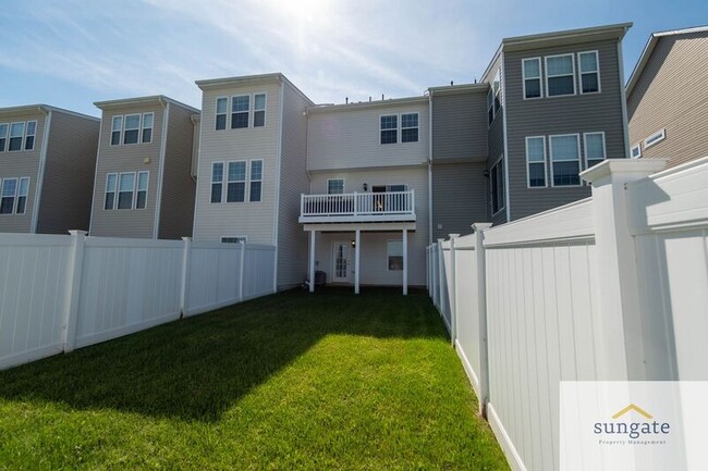 Building Photo - 1408 Onnesta Ct