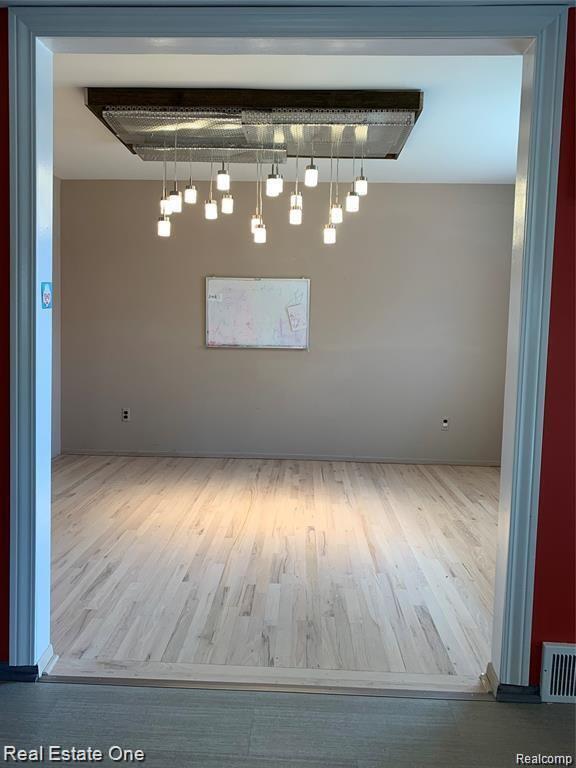 Building Photo - 5051 Falmouth Dr