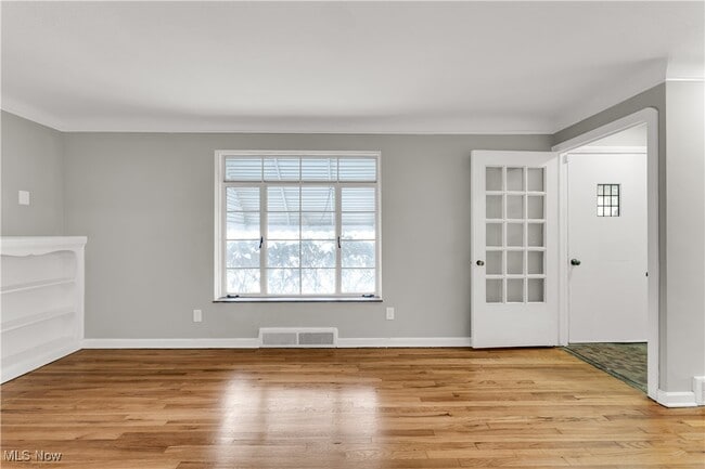 Building Photo - 17416 Throckley Ave