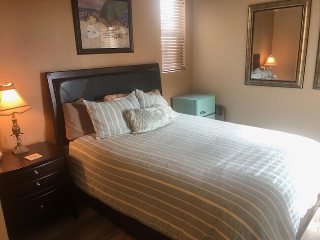 Building Photo - 52195 Shining Star Ln