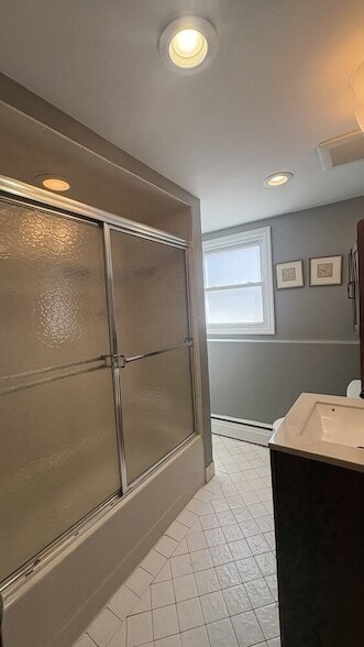 Building Photo - 86 Notre Dame Ave