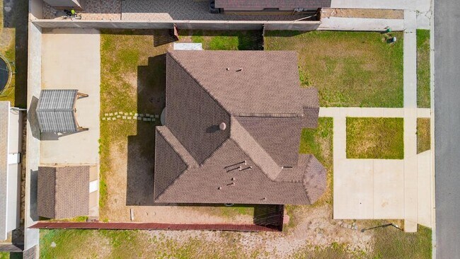 Building Photo - 2677 Fox Cove Drive