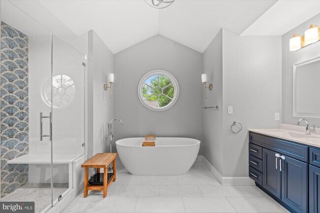 Building Photo - 3701 Blackthorn Ct