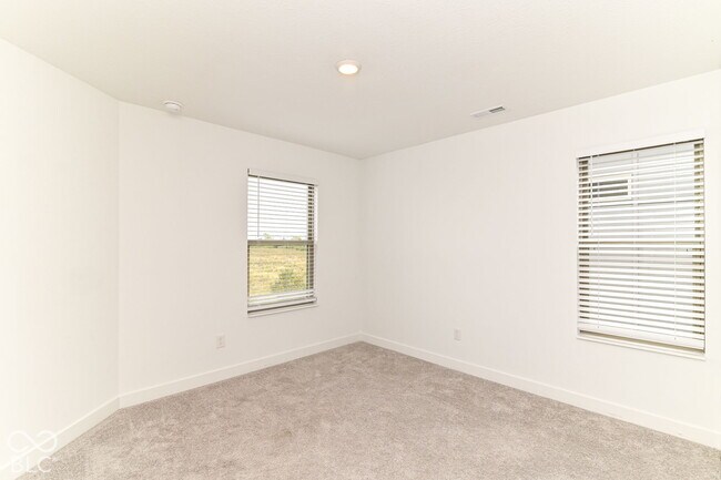 Building Photo - 13447 E 134th St