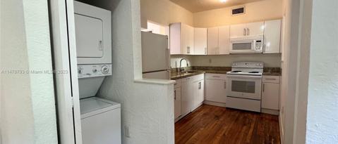 Building Photo - 726 Meridian Ave