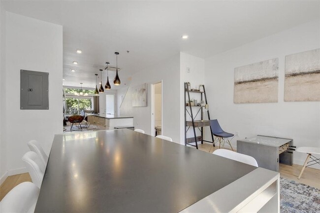 Building Photo - 1701 MLK Jr Blvd