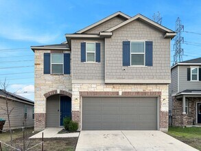 Building Photo - Open-Concept Converse Home with Loft + Covered Patio