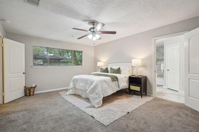 Building Photo - 1703 Westmere Ct