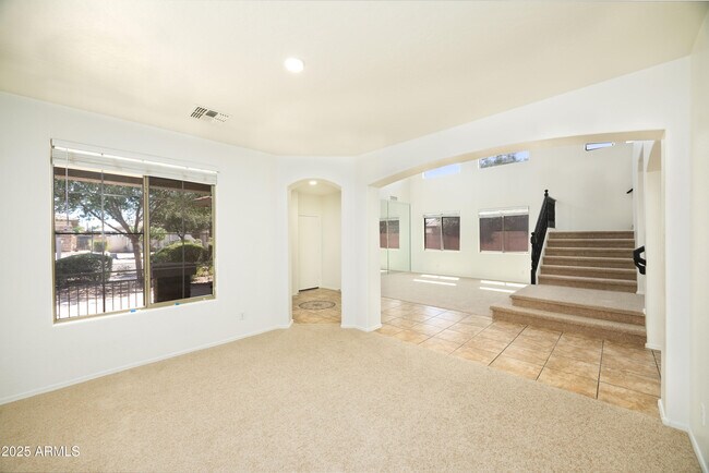 Building Photo - 18546 E Oak Hill Ln