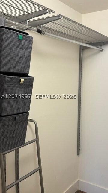 Building Photo - 2625 Collins Ave