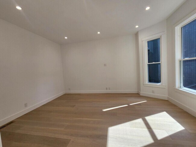 Building Photo - 759 14th St