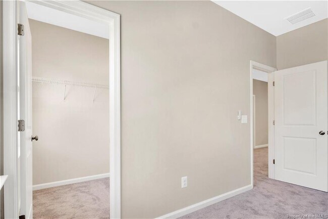 Building Photo - 4084 Isaac Cir