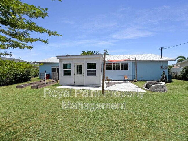 Building Photo - 1303 SE 22nd Terrace