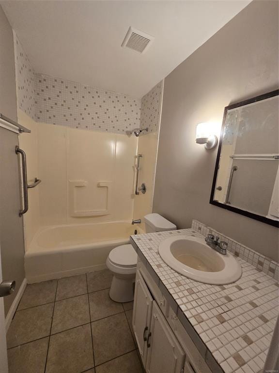 Building Photo - 3540 Farwood Dr