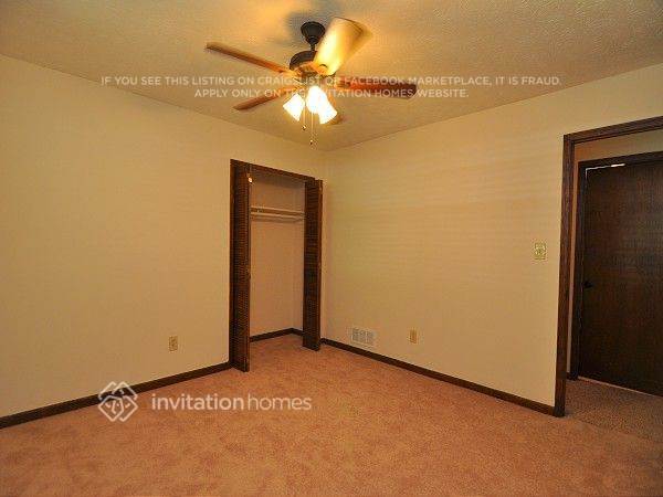 Building Photo - 3336 Alcazar Dr SW