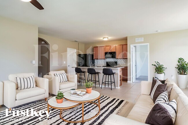 Building Photo - 1110 NW 24th Pl