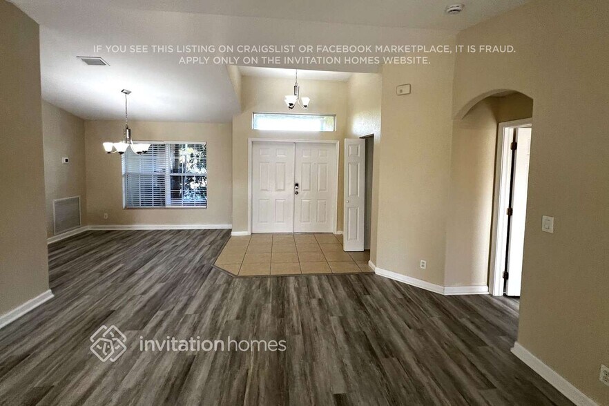 Building Photo - 3642 SW Darwin Blvd