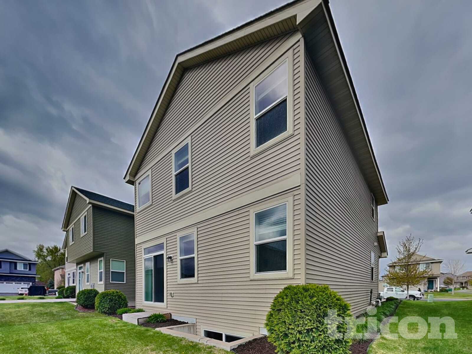 Building Photo - 5530 Utah Ave N