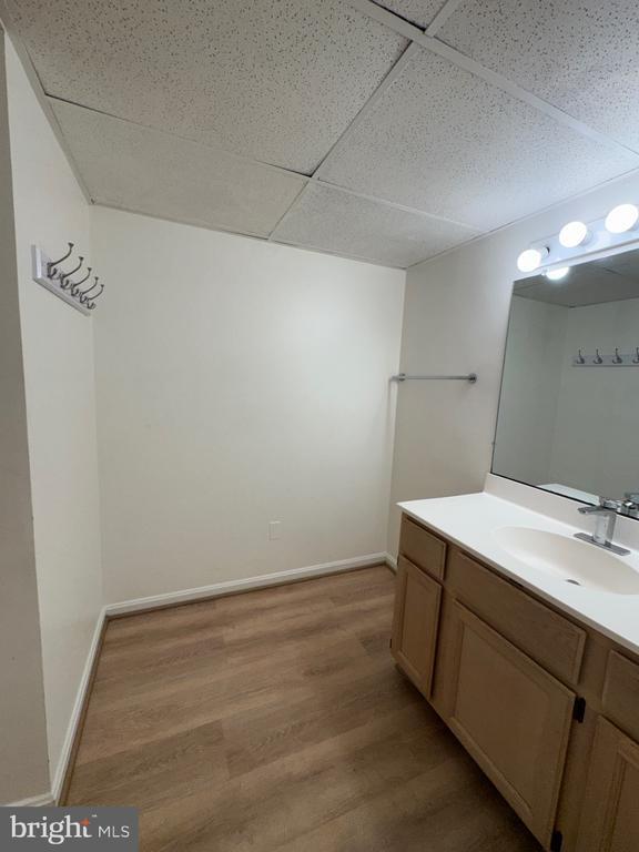 Building Photo - 3115 Patrick Henry Dr